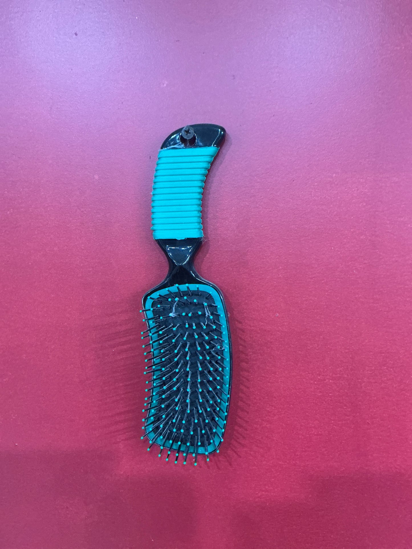 Tail Brush