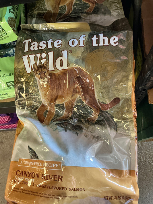 Taste of the Wild Cat Canyon River medium