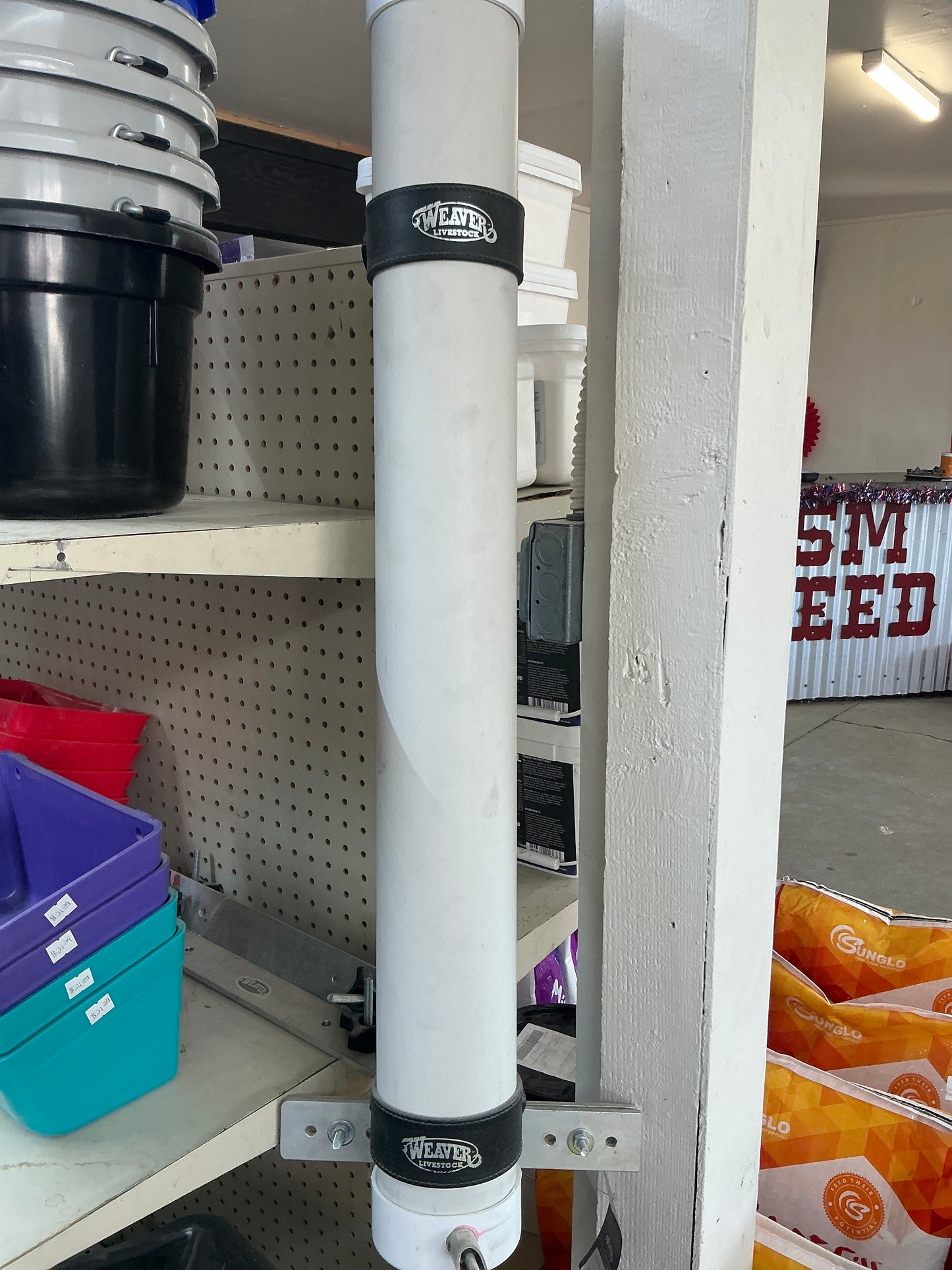Weaver Pig Waterer
