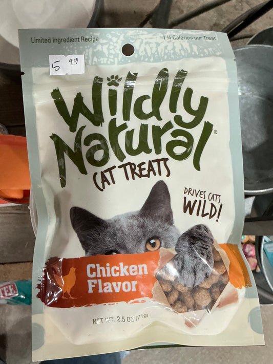 Wildly Narural Cat Treats Chicken Flavor