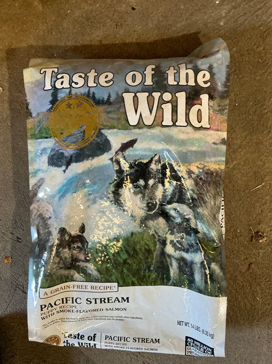 Taste of the Wild Puppy Pacific Stream medium